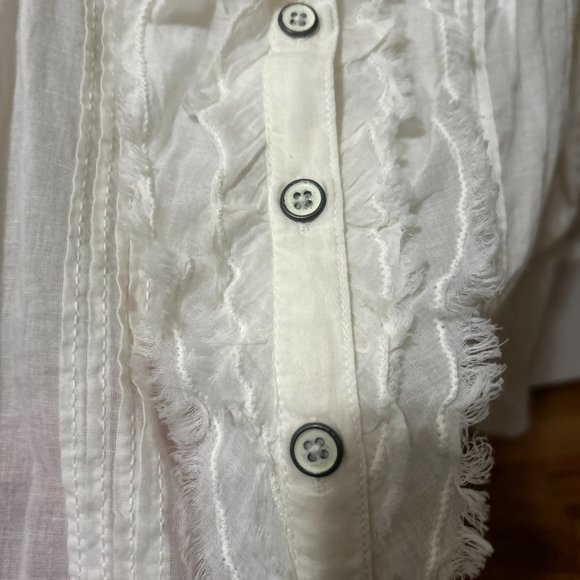 LIKE NEW! Women's We the Free White Pleated/Ruffled Blouse - XS - Picture 7 of 13